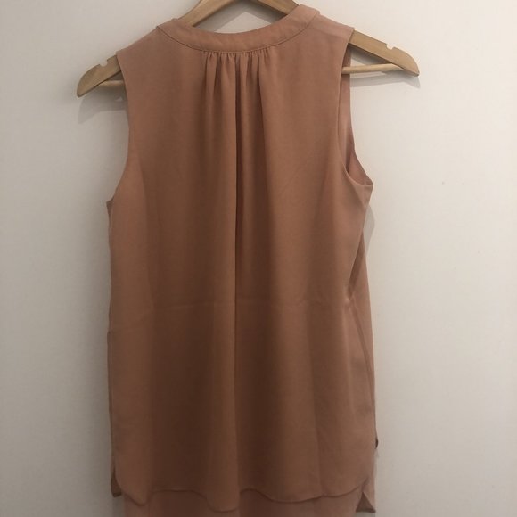 ROSE + OLIVE BLUSH TOP SIZE XS - Picture 4 of 4